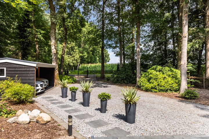 Foto 44 van Onder de Bos 235