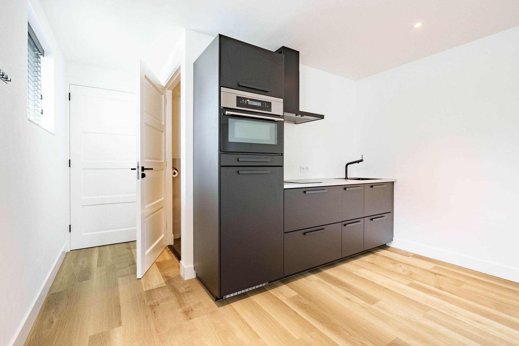 Foto 24 van Haarweg 12-C