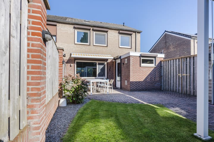 Foto 4 van Lavendelstraat 36