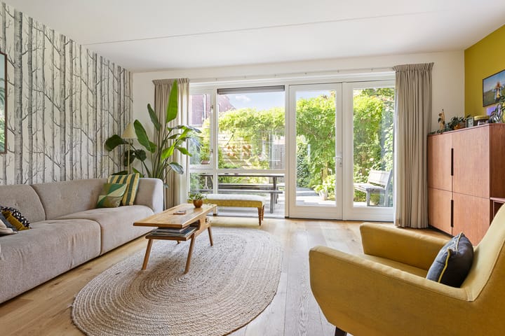 Foto 2 van Antillenstraat 56