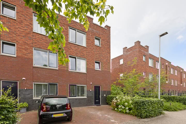 Foto 8 van Antillenstraat 56