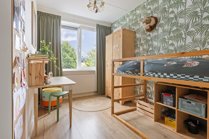 Foto 25 van Antillenstraat 56