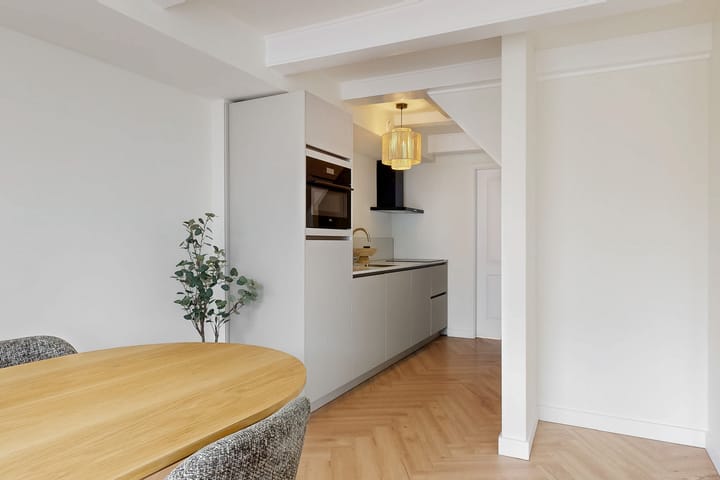 Photo 14 of Hooigracht 37-B