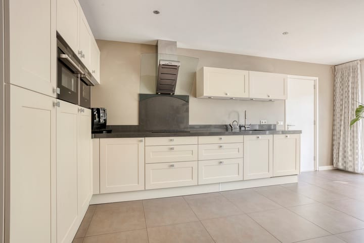 Foto 18 van Butterweid 24