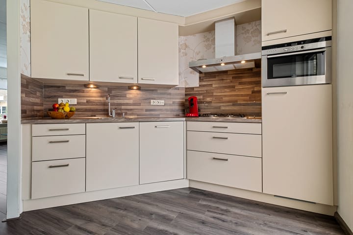 Foto 15 van Samuel van der Puttestraat 17