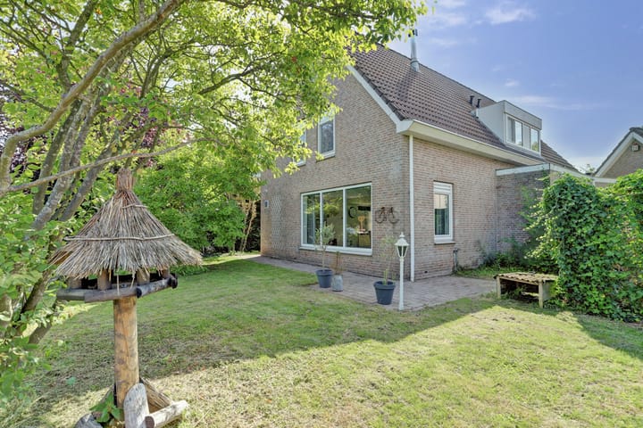 Foto 2 van Beatrixplantsoen 48