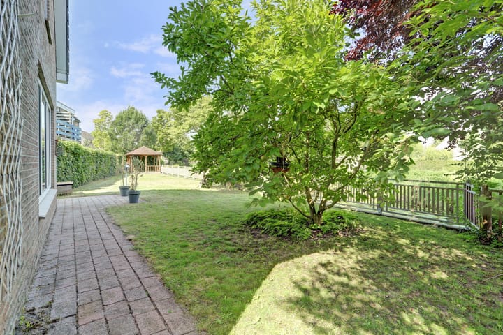 Foto 4 van Beatrixplantsoen 48