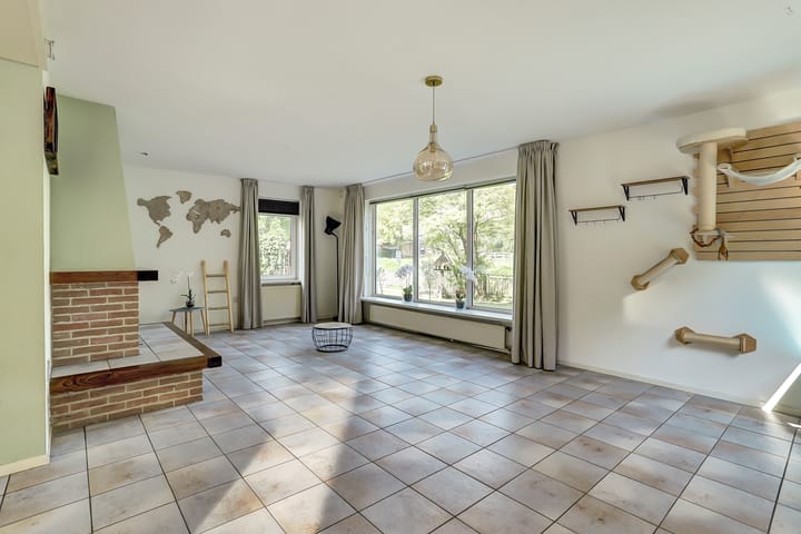 Foto 15 van Beatrixplantsoen 48