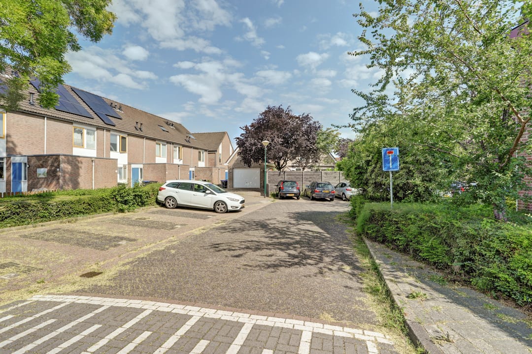 Foto 31 van Beatrixplantsoen 48