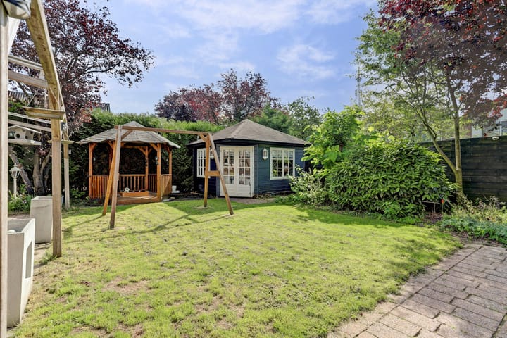 Foto 38 van Beatrixplantsoen 48