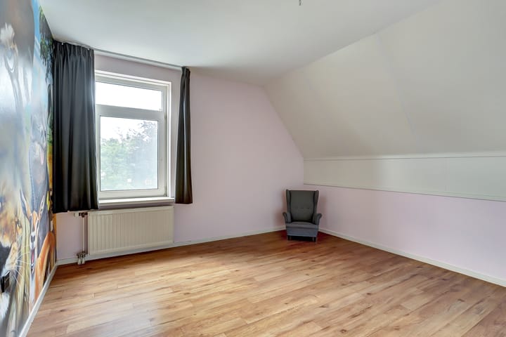 Foto 51 van Beatrixplantsoen 48