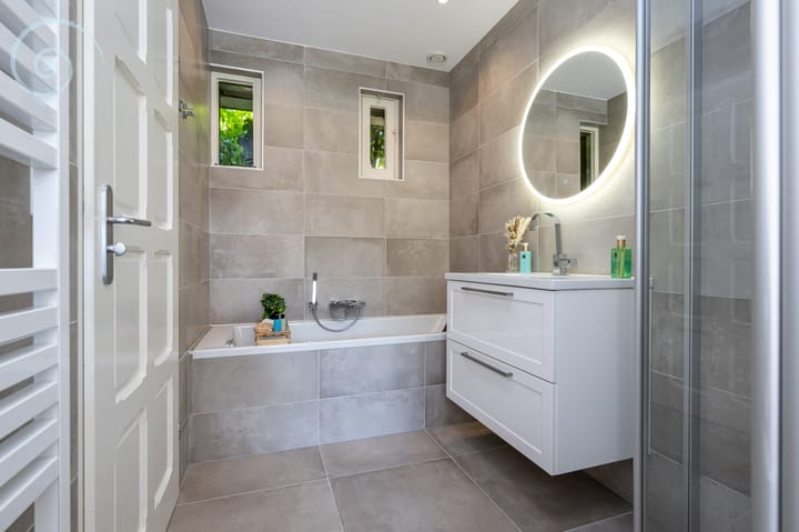 Foto 22 van Volkerakstraat 19