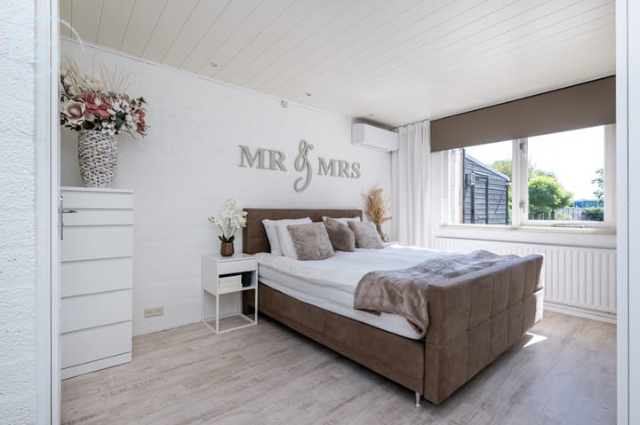 Foto 26 van Volkerakstraat 19