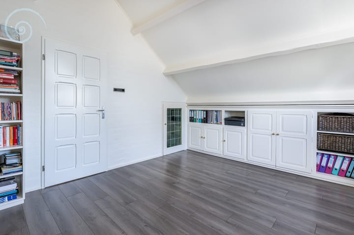 Foto 29 van Volkerakstraat 19