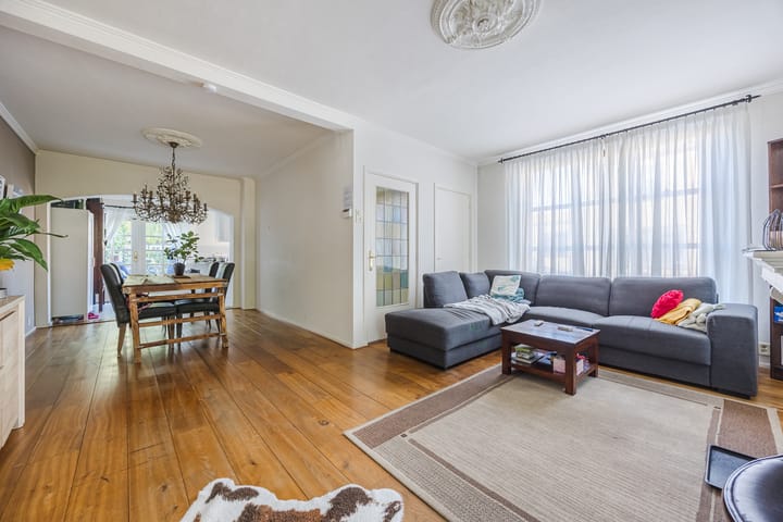 Photo 2 of Beatrixstraat 1