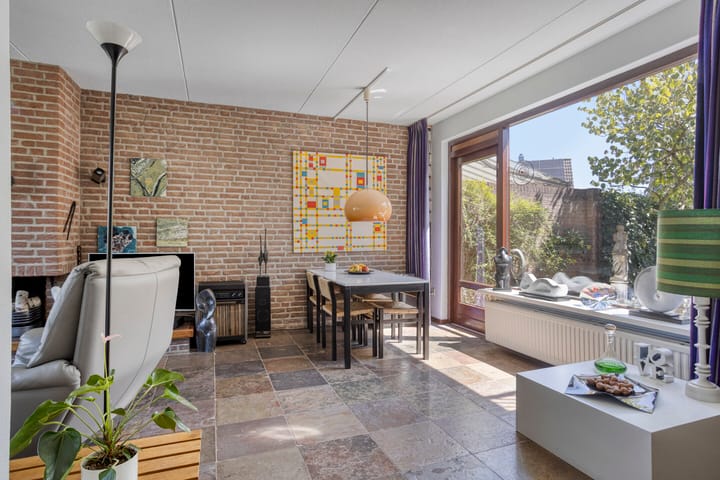 Foto 5 van Azaleastraat 22