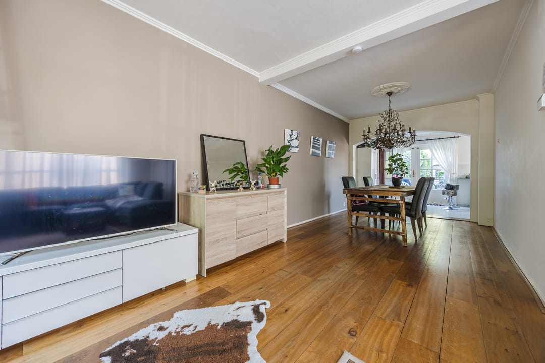 Photo 13 of Beatrixstraat 1