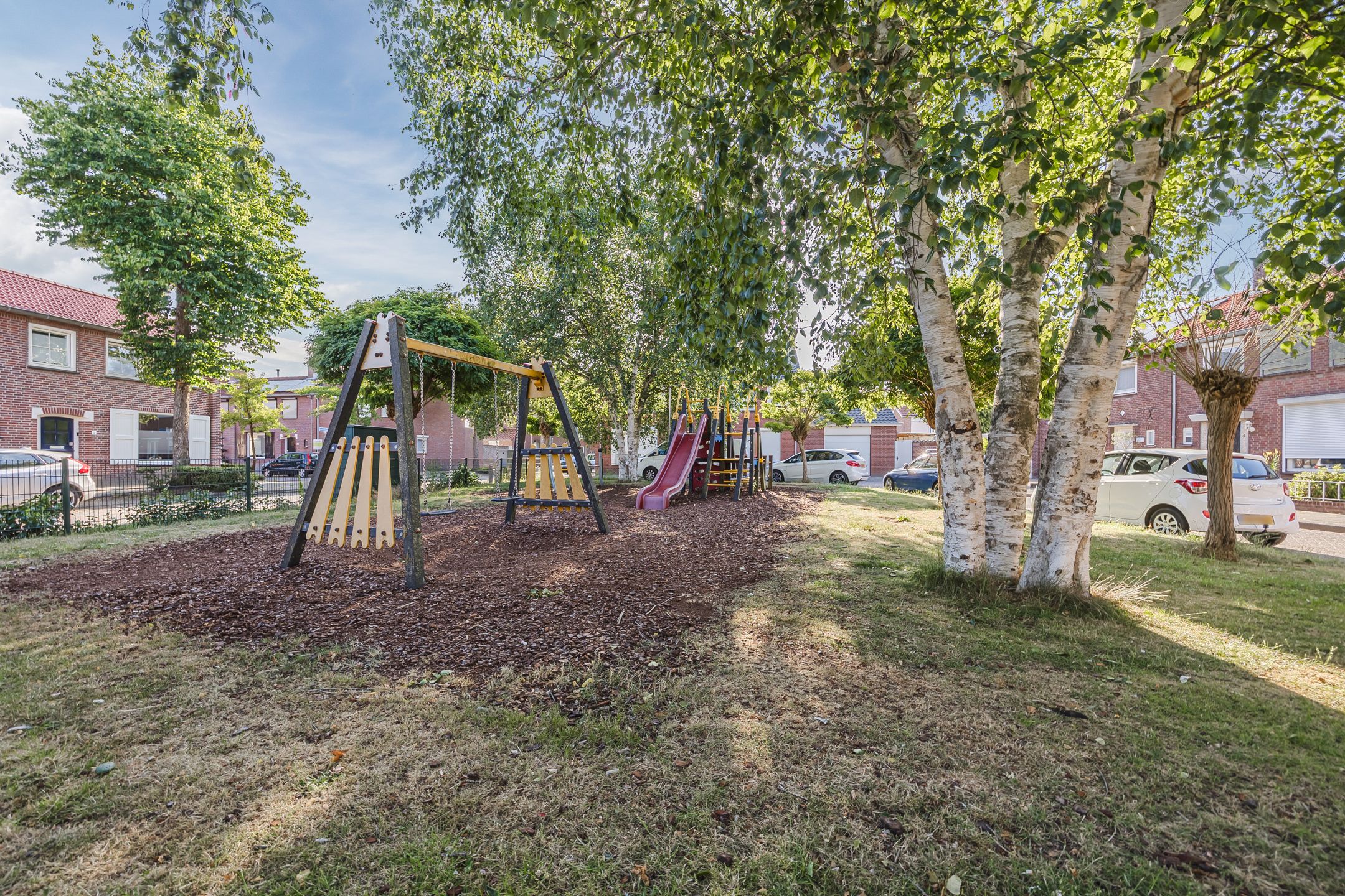 Photo 42 of Beatrixstraat 1