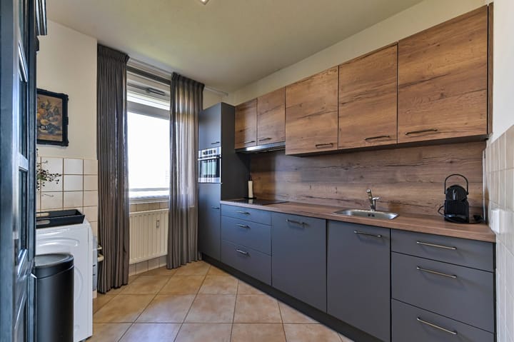 Foto 19 van Albert Cuypstraat 212