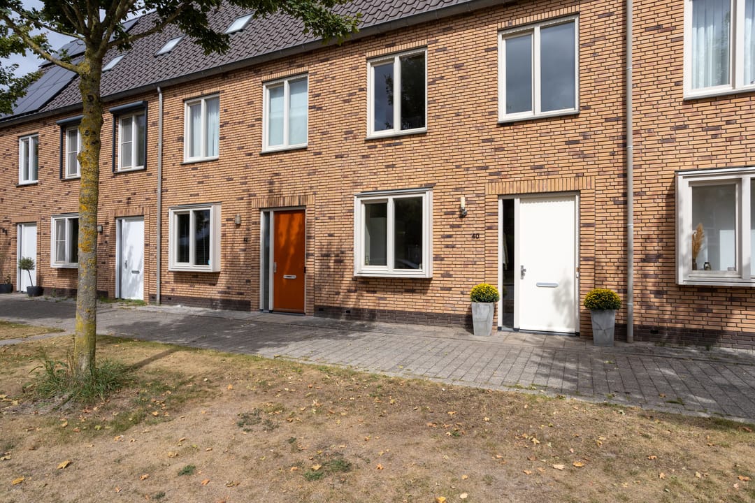 Foto 2 van Naardermeerstraat 40