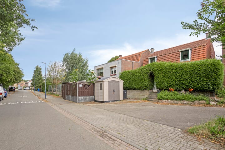 Photo 21 of Bovenweg 76