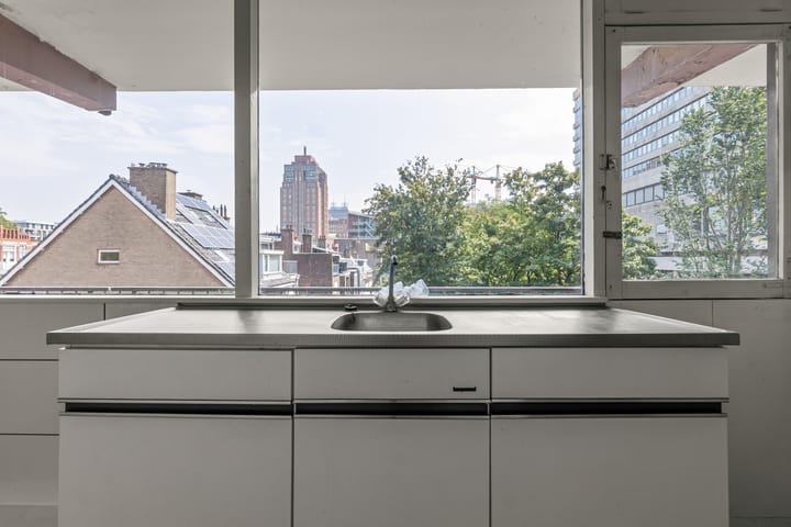 Foto 18 van Adelheidstraat 73