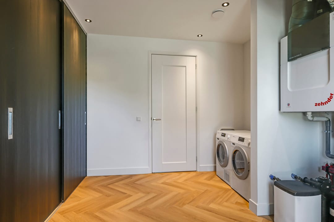 Photo 53 of Maria Montessoristraat 39