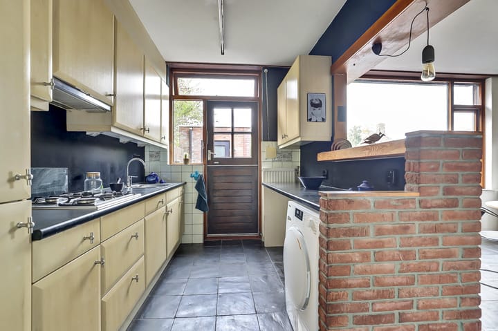 Photo 9 of St. Jansstraat 1