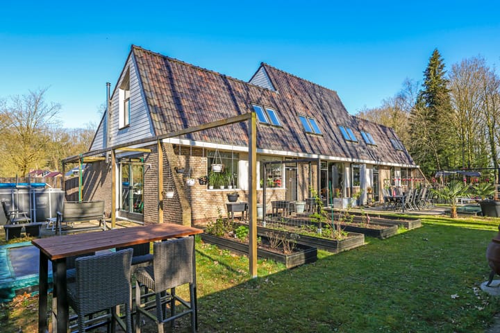 Foto 61 van Elzenhage 8