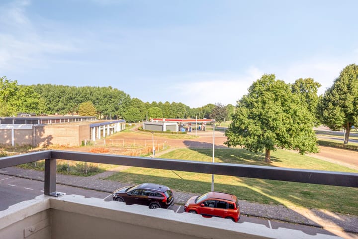 Foto 11 van Via Regia 155-B