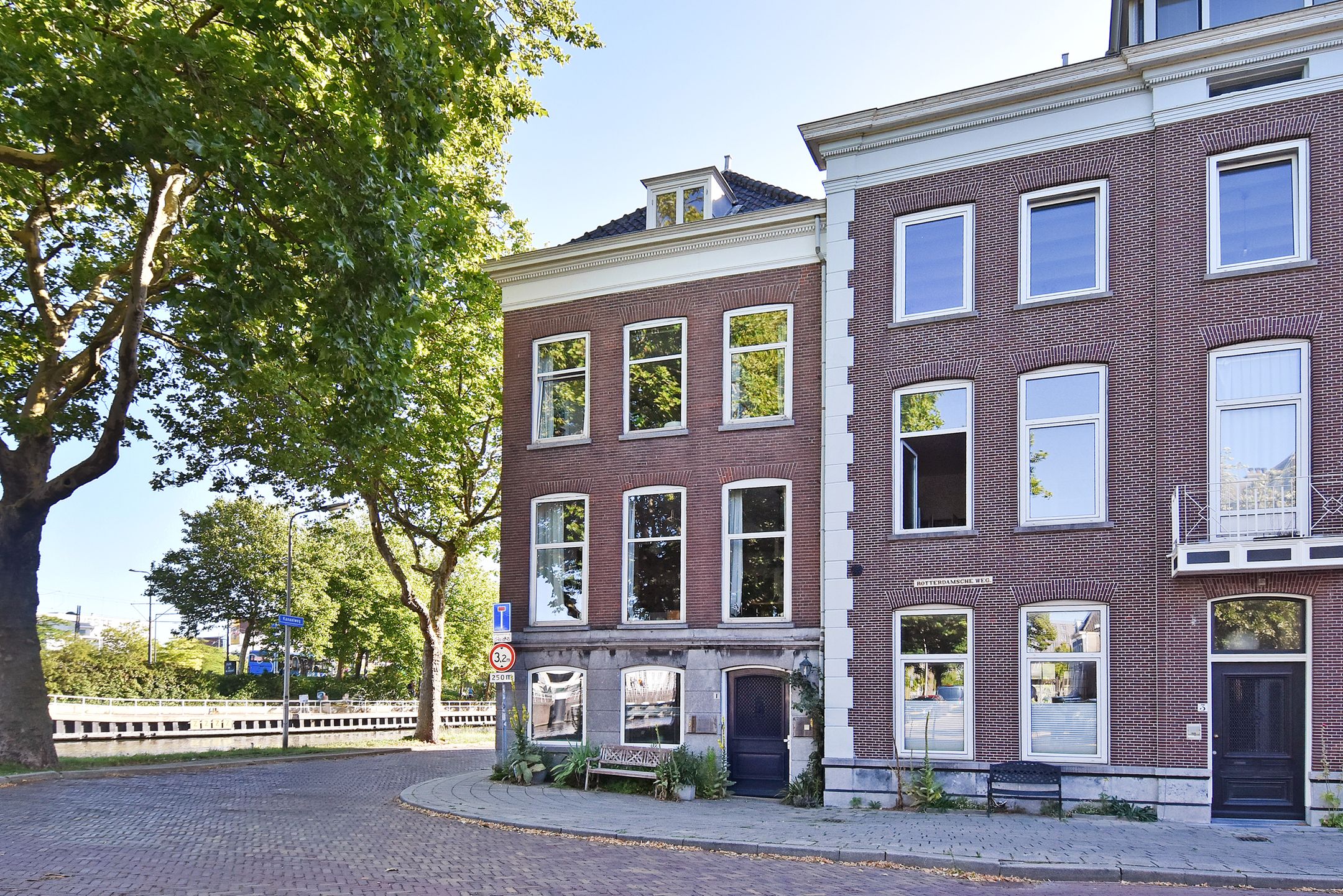 Foto 3 van Rotterdamseweg 1