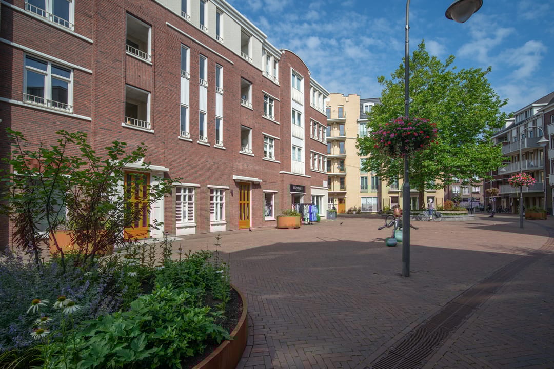 Foto 1 van Damplein 95