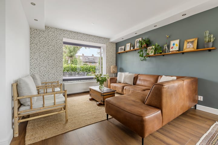 Photo 5 of Catharina van Renneslaan 1