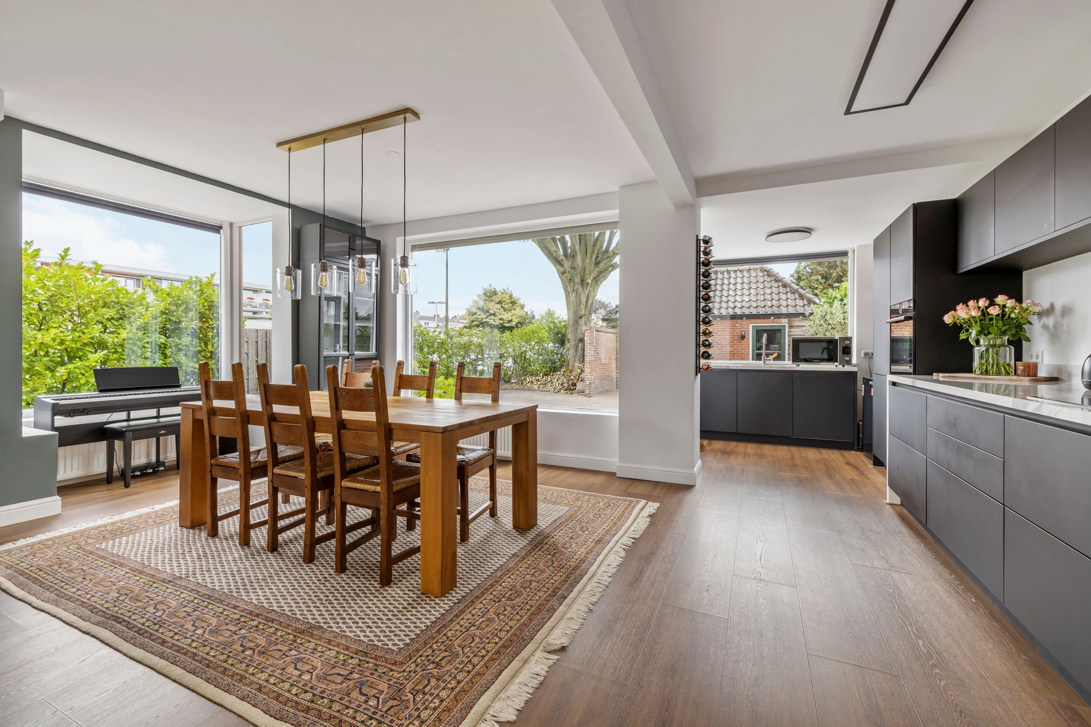 Photo 9 of Catharina van Renneslaan 1