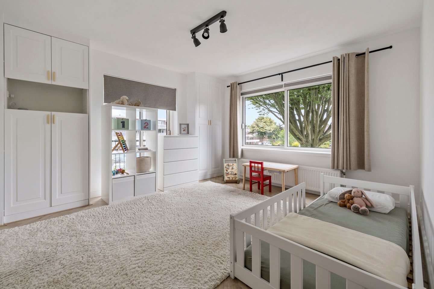 Photo 20 of Catharina van Renneslaan 1