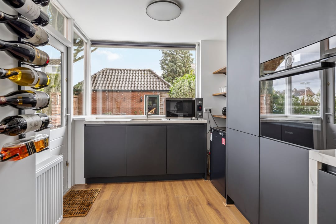 Photo 16 of Catharina van Renneslaan 1