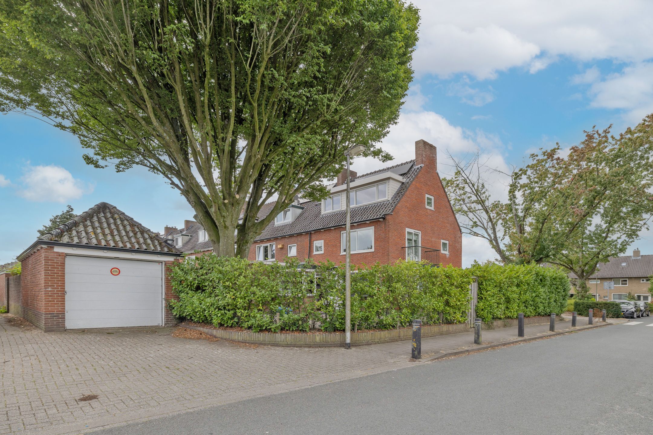 Photo 42 of Catharina van Renneslaan 1