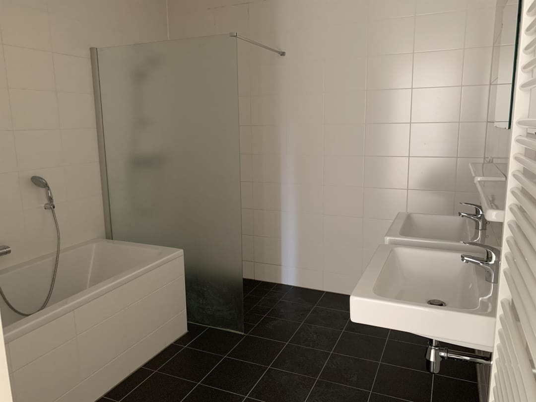 Photo 8 of Spadinalaan 140