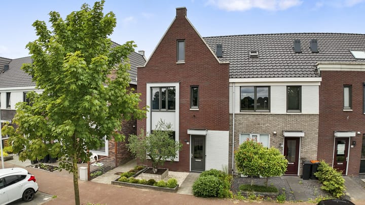 Foto 1 van Zijdehoenderlaan 68