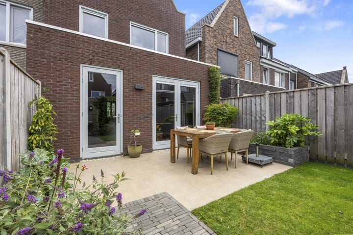 Foto 33 van Zijdehoenderlaan 68