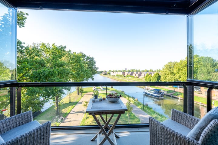 Foto 2 van Sluiseiland-Zuid 137