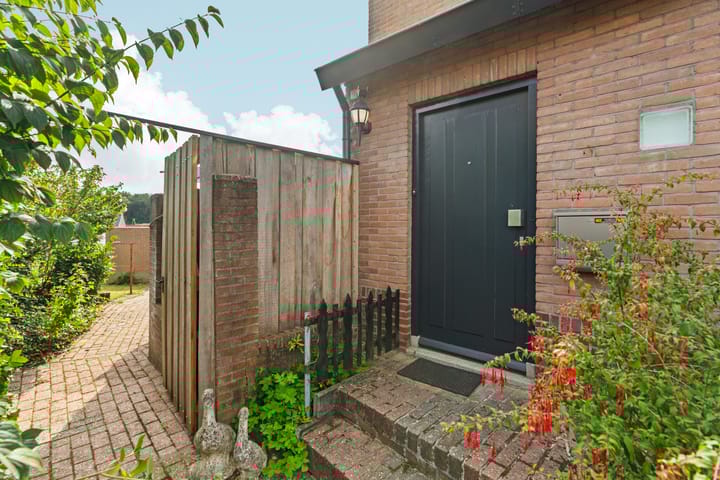 Photo 5 of Heidebloemstraat 27