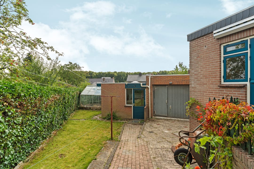 Photo 47 of Heidebloemstraat 27