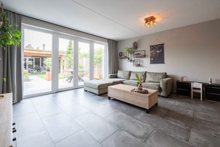 Foto 12 van De Reuzelaar 22