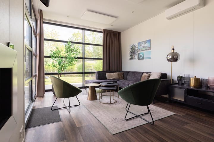 Photo 9 of Varelseweg 211-2516