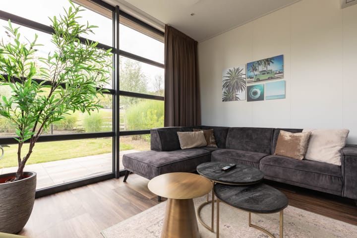 Photo 11 of Varelseweg 211-2516