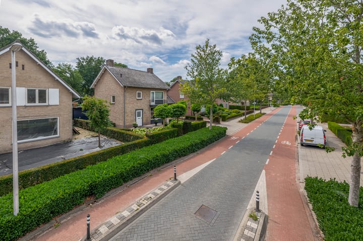 Foto 2 van Deken van Baarstraat 14