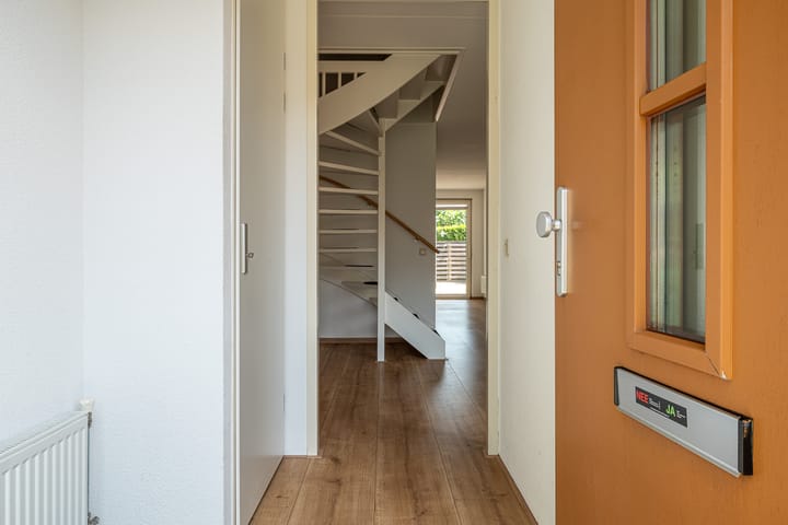 Photo 14 of Dorpshuisweg 8-A