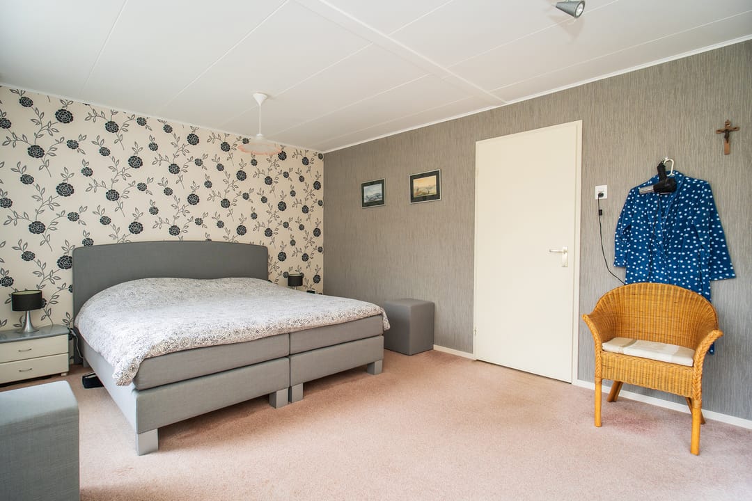 Foto 28 van Hallerweg 44