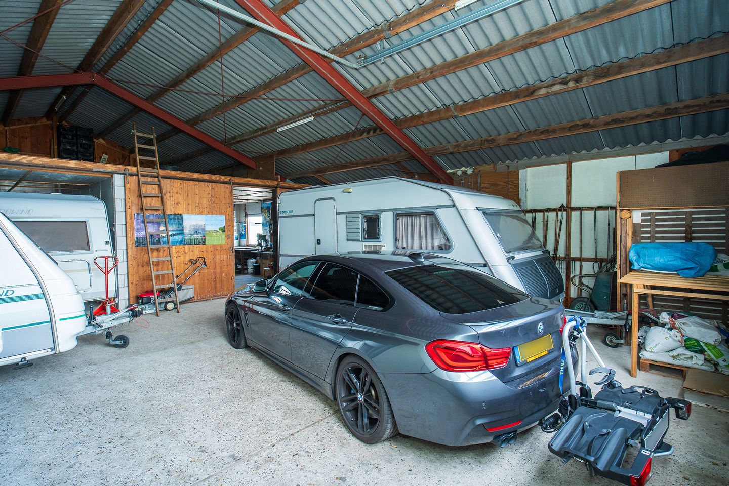 Foto 44 van Hallerweg 44